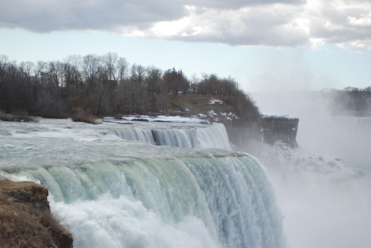 niagara-193818_1280